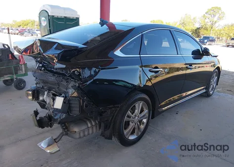 2019 Hyundai Sonata Sport z USA, uszkodzony, nr VIN 5NPE34AF0KH731069